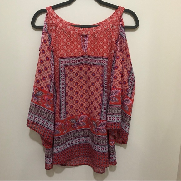 Colorful open shoulder top - Picture 1 of 4